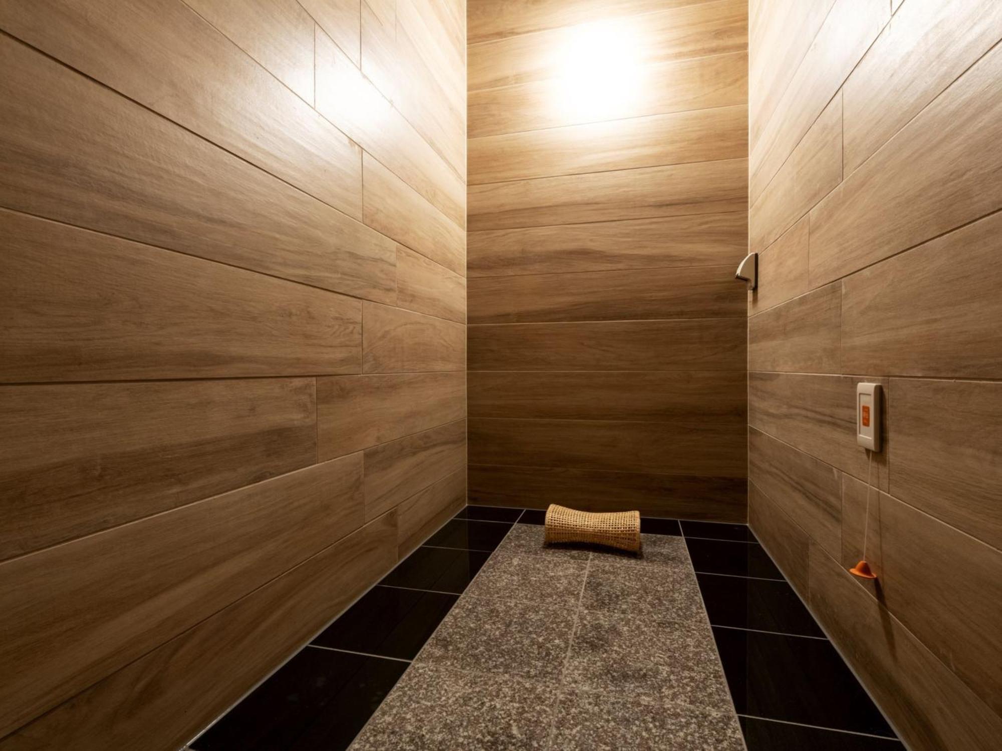 Anshin Oyado Men&women Capsule hotel Nagoya